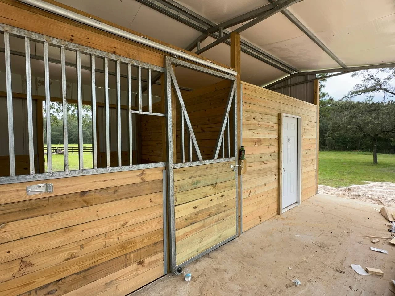 Original Gator Stall and Barn horse stall construction